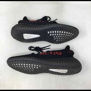 Yeezy adidas boost 350 v2 bred